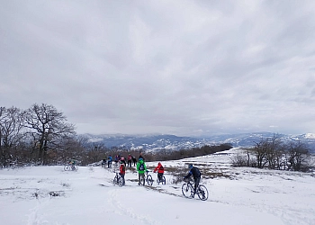 Bike tour to Karsani
